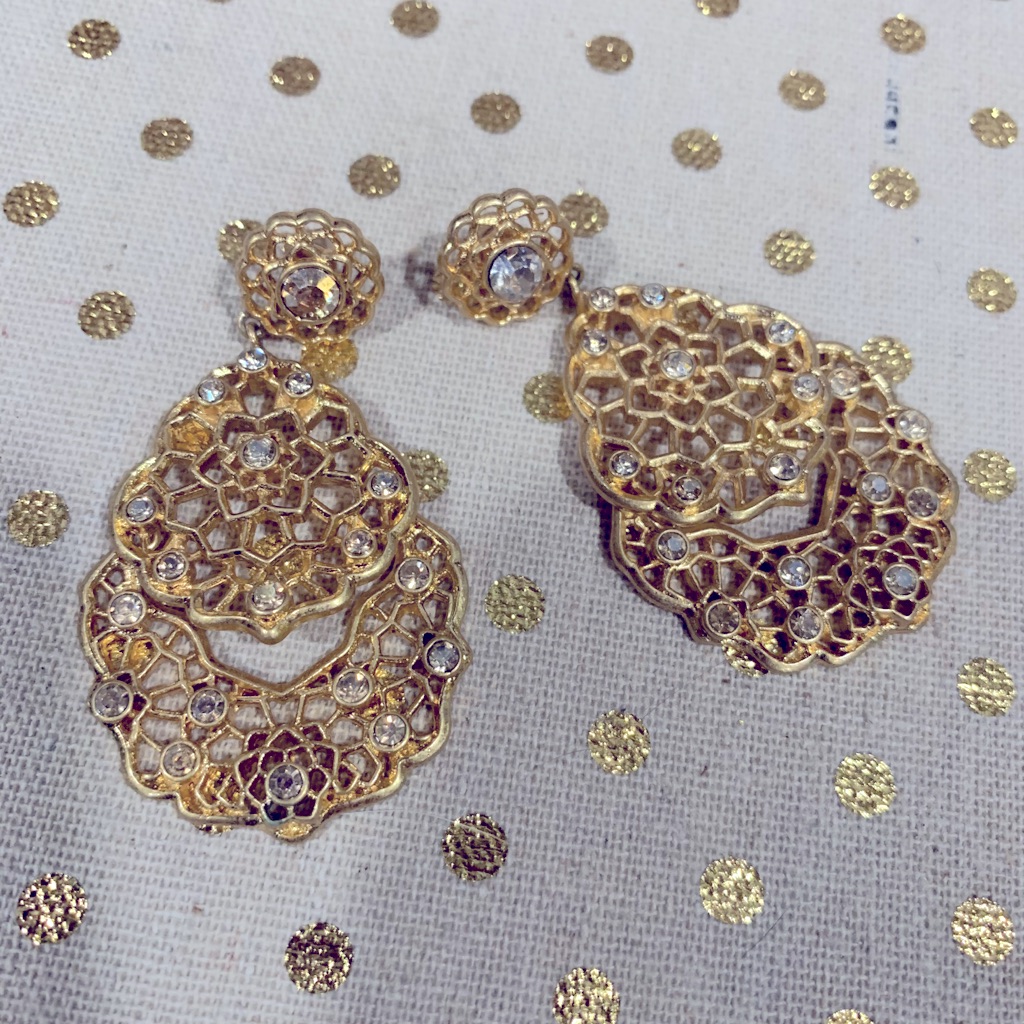 Sunlit Sahara Earrings 25$